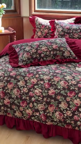 91家纺网 家纺一手货源 找家纺 （总）胜权家纺 2025新款全棉13372法式床裙款活性印花四件套