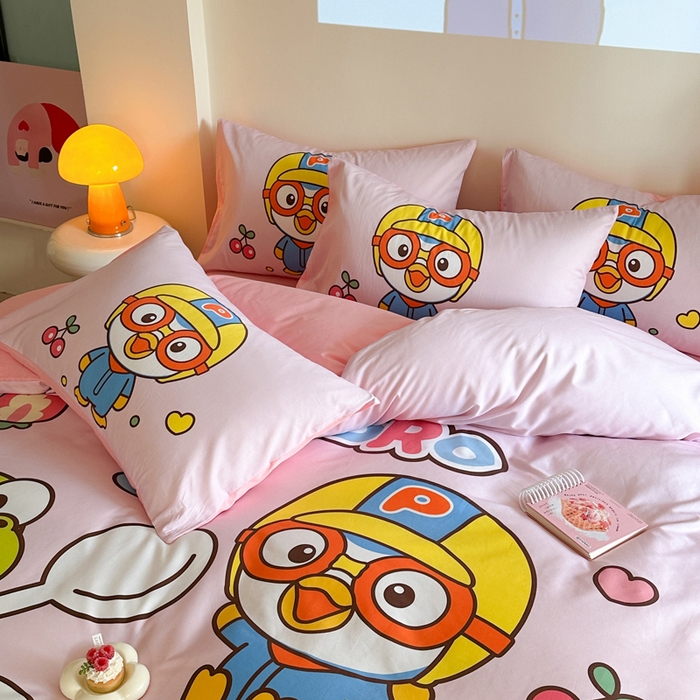 91家纺网 家纺一手货源 找家纺 金爱家 2025新款波乐乐系列纯棉数码印花系列四件套 波乐乐-水果派对