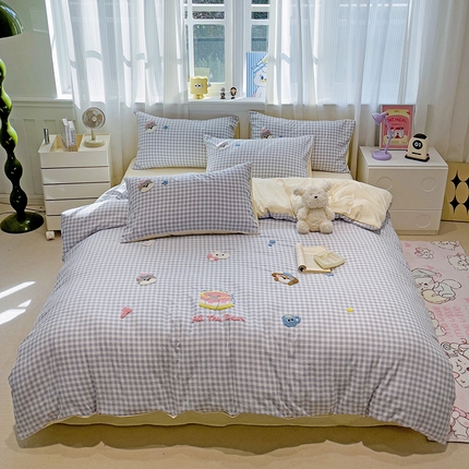 91家纺网 家纺一手货源 找家纺 （总）梦之岛 2025新款多巴胺云朵棉可爱毛巾绣四件套