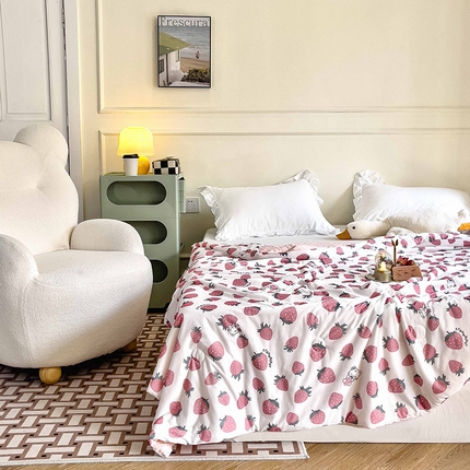 绒梦里 2025新款儿童卡通系列A类凉感冰豆豆夏被 草莓控