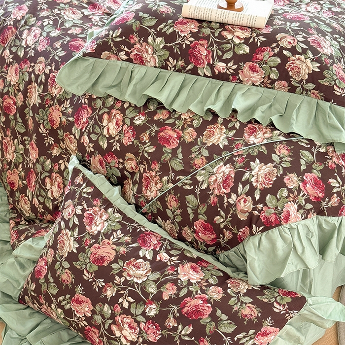 91家纺网 家纺一手货源 找家纺 胜权家纺 2025新款全棉13372法式床裙款活性印花四件套 莫妮卡-湖绿