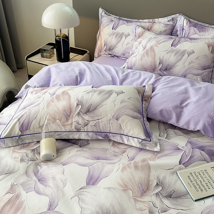 91家纺网 家纺一手货源 找家纺 眷恋家纺 2025年春夏全棉铂金棉13376数码印花四件套 步步生莲-紫