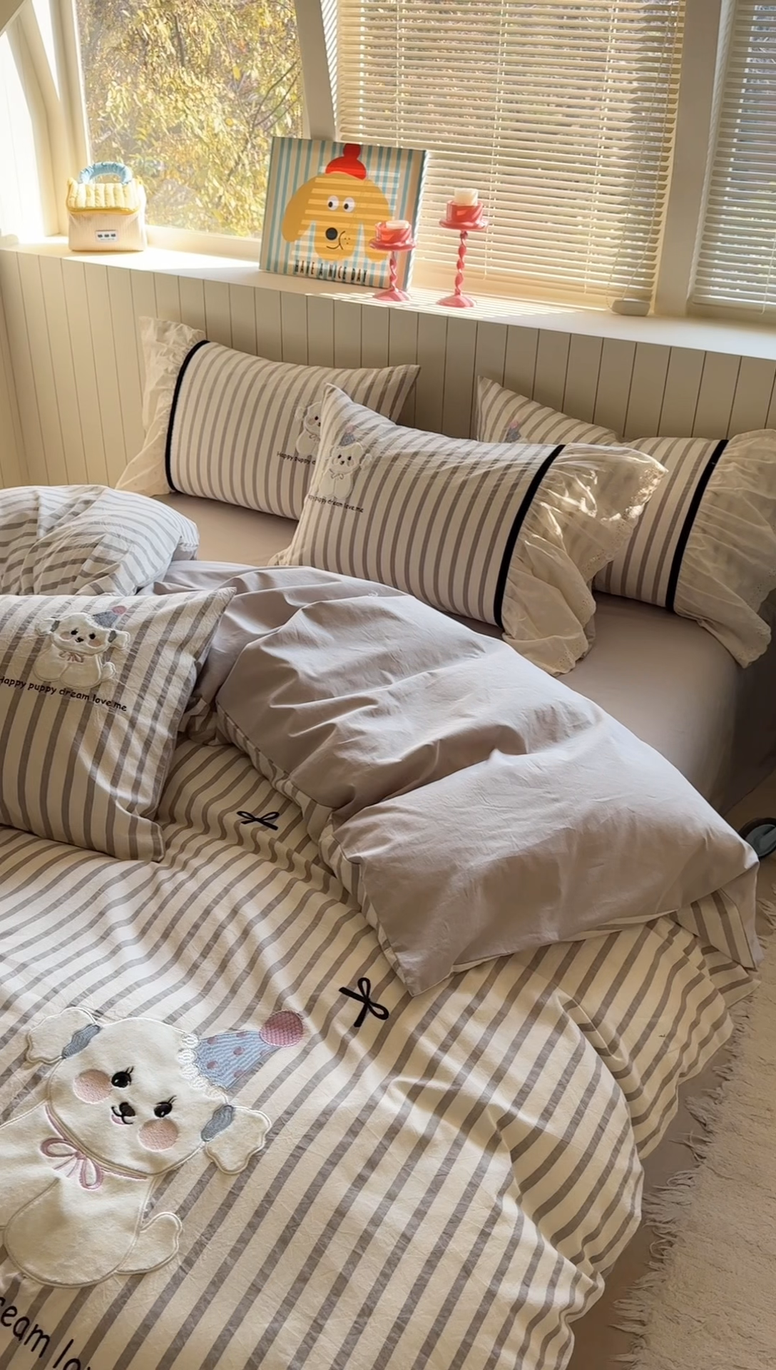 91家纺网 家纺一手货源 找家纺 优悦生活馆 2025新款全棉纯棉水洗棉印花四件套-牛奶小狗 牛奶小狗-灰