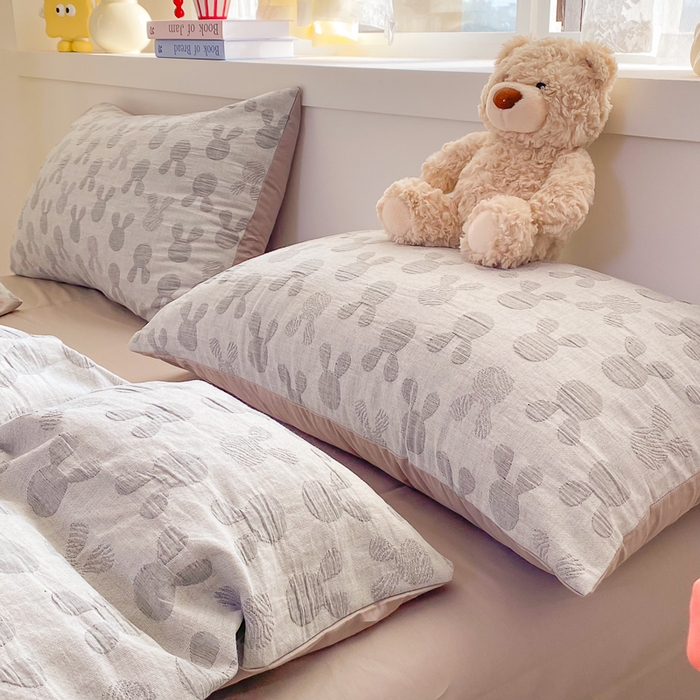 91家纺网 家纺一手货源 找家纺 千朵 2025新款全棉提花四件套 背带小兔