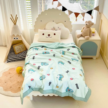 91家纺网 家纺一手货源 找家纺 御棉坊 2025年新款A类莫代尔印花儿童夏被 草莓恐龙