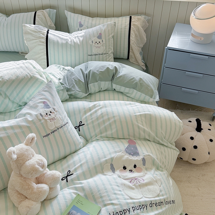 91家纺网 家纺一手货源 找家纺 优悦生活馆 2025新款全棉纯棉水洗棉印花四件套-牛奶小狗 牛奶小狗-绿