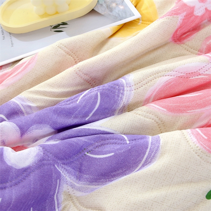 91家纺网 家纺一手货源 找家纺 爱派  2025新款直播爆款印花水洗棉夏被夏凉被空调被被子被芯 繁花似锦