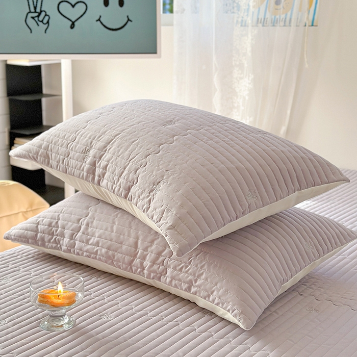 91家纺网 家纺一手货源 找家纺 优悦生活馆 2025新款亲肤舒适水洗棉夹棉床盖 幻蝶-紫