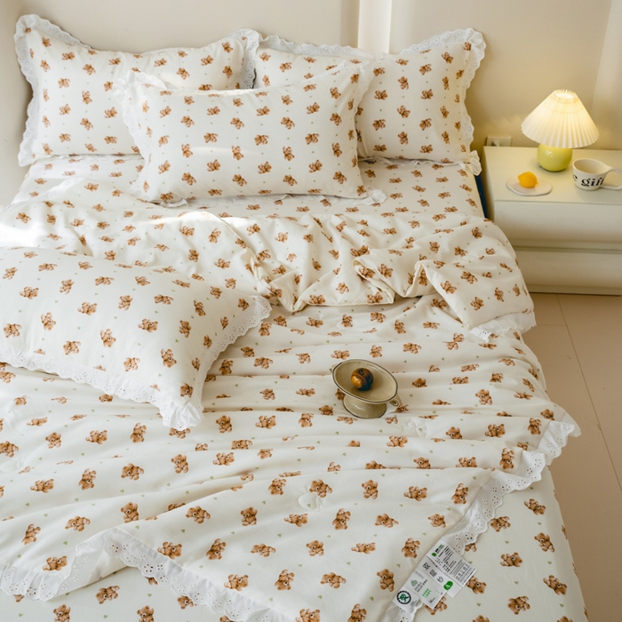 91家纺网 家纺一手货源 找家纺 绒世界 绒世界 2025新款双层纱韩版印花夏被四件套 小熊