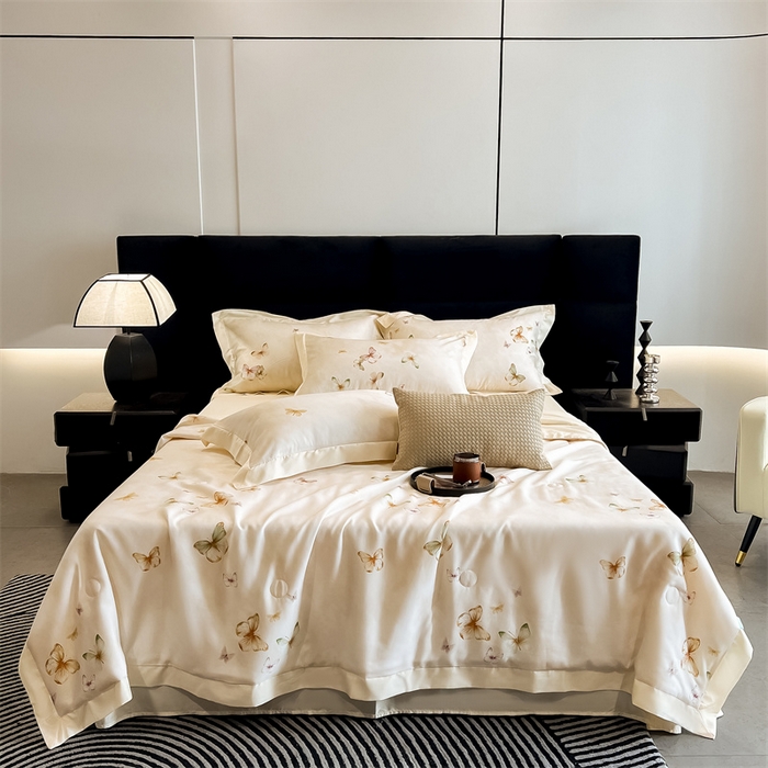 91家纺网 家纺一手货源 找家纺 朵希曼2025新款50天丝宽边夏被和夏被四件套系列 蝶舞