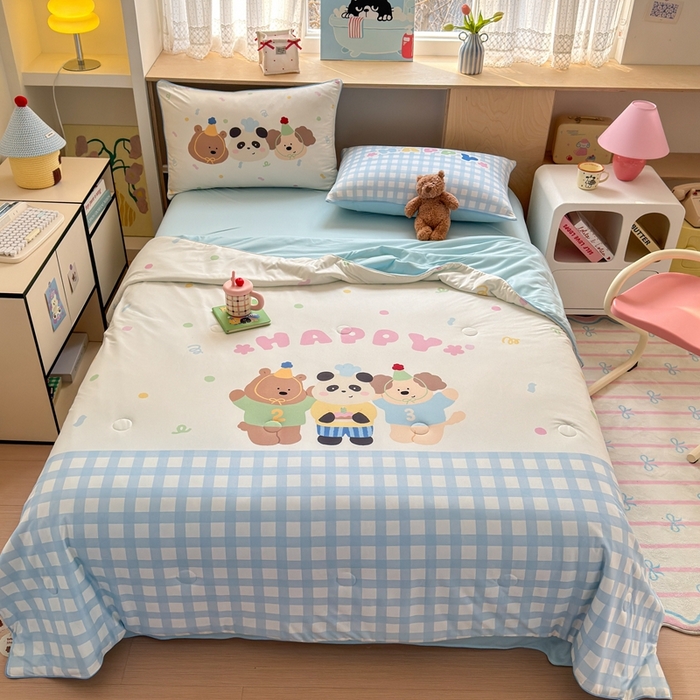 91家纺网 家纺一手货源 找家纺 星期八 2025新款针织棉夏被四件套 快乐伙伴