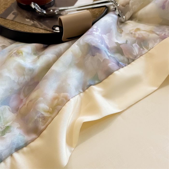 91家纺网 家纺一手货源 找家纺 朵希曼2025新款50天丝宽边夏被和夏被四件套系列 花漫天