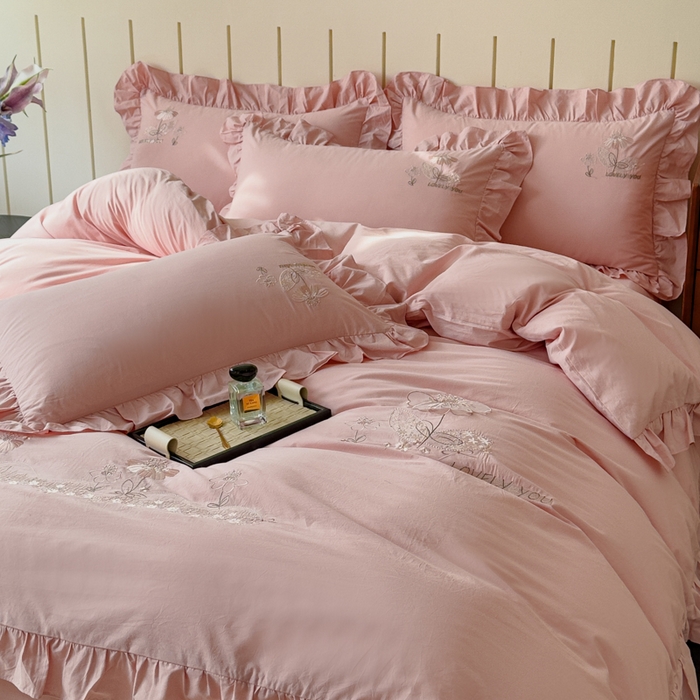 91家纺网 家纺一手货源 找家纺 （总）U品汇 A类全棉色织水洗棉刺绣花四件套纯棉100%棉韩版公主风立体花朵