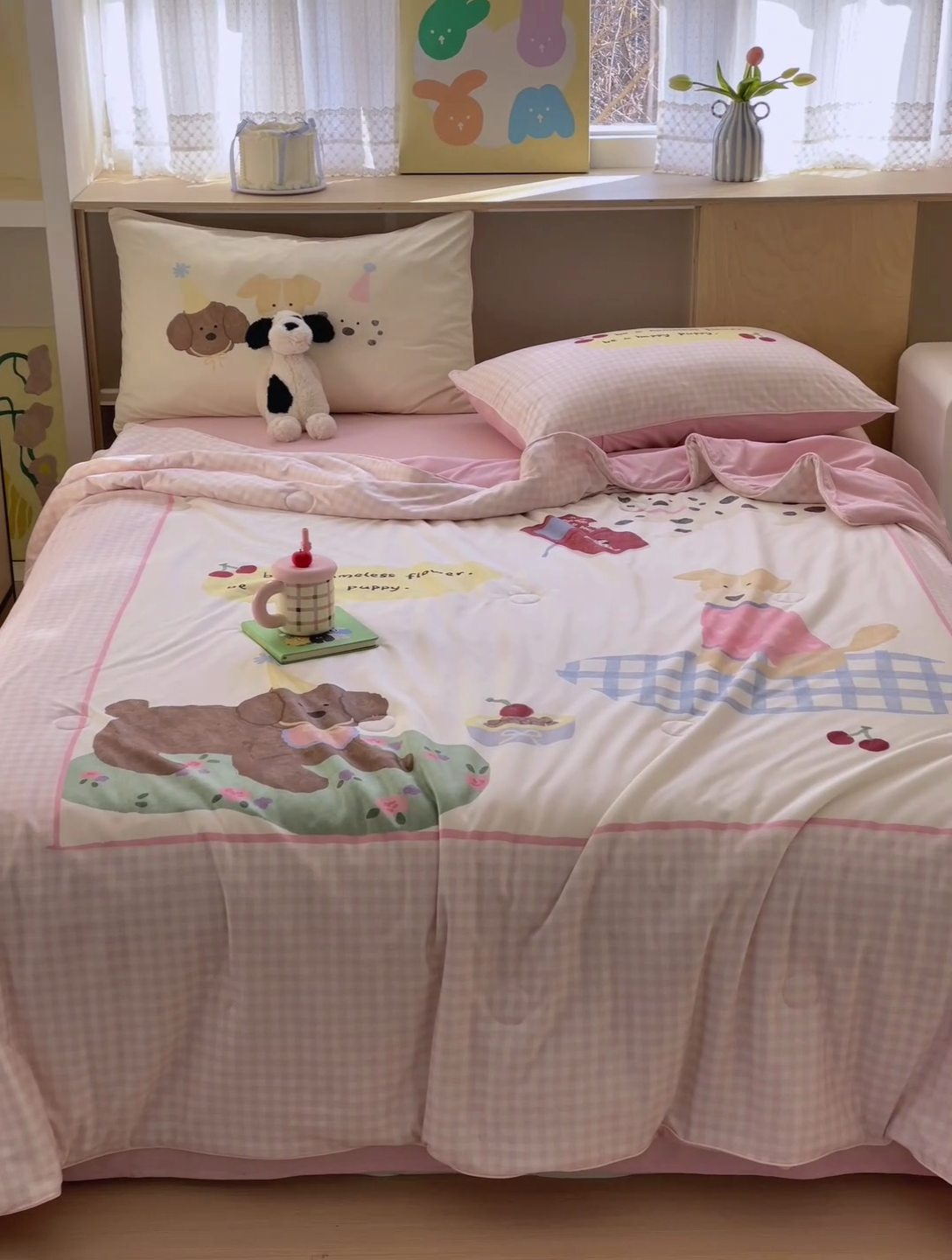 91家纺网 家纺一手货源 找家纺 星期八 2025新款针织棉夏被四件套 油画小狗