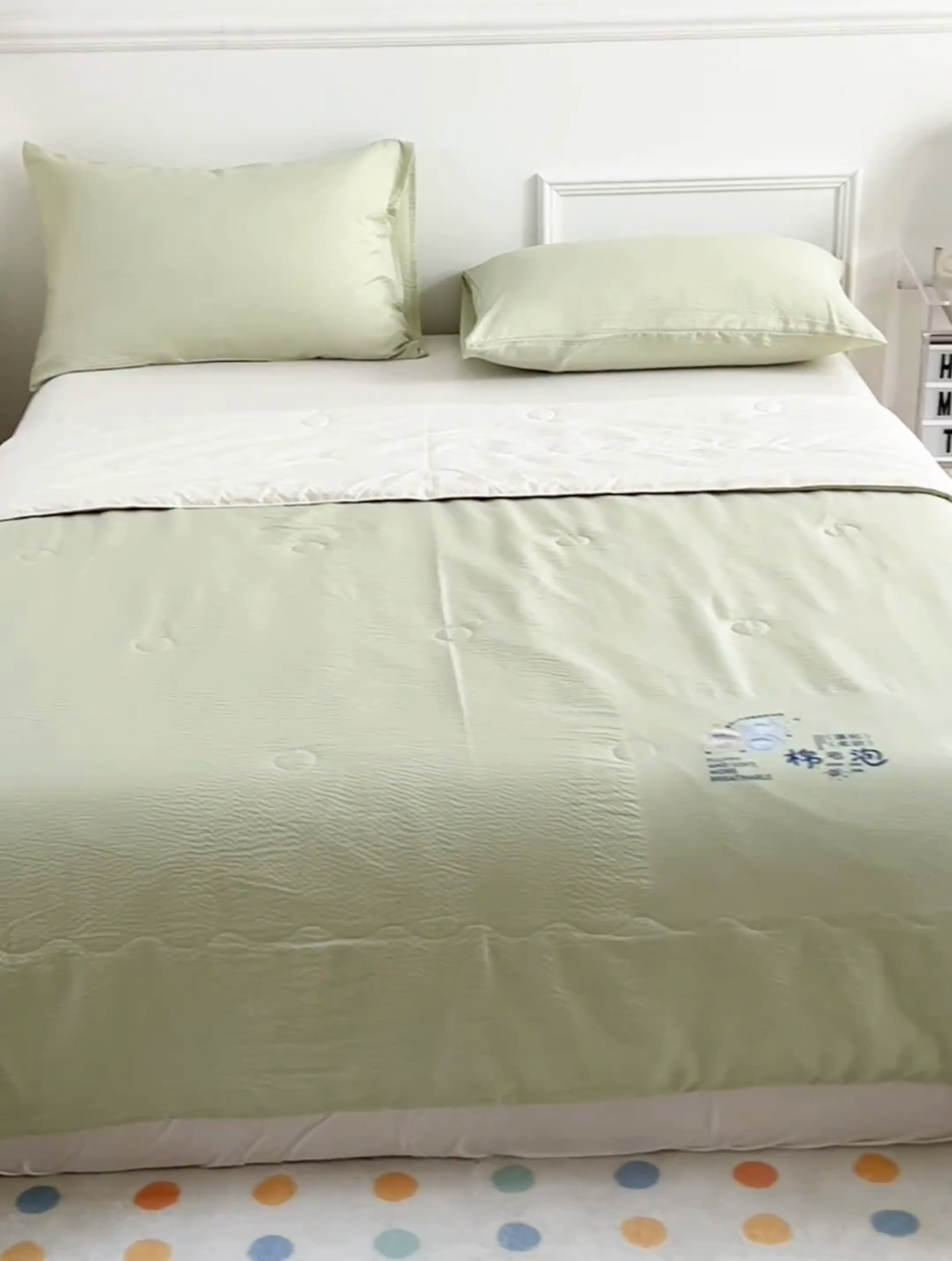 91家纺网 家纺一手货源 找家纺 天瑜家纺 2025新款亲肤舒适泡泡棉夏被 绿+米黄