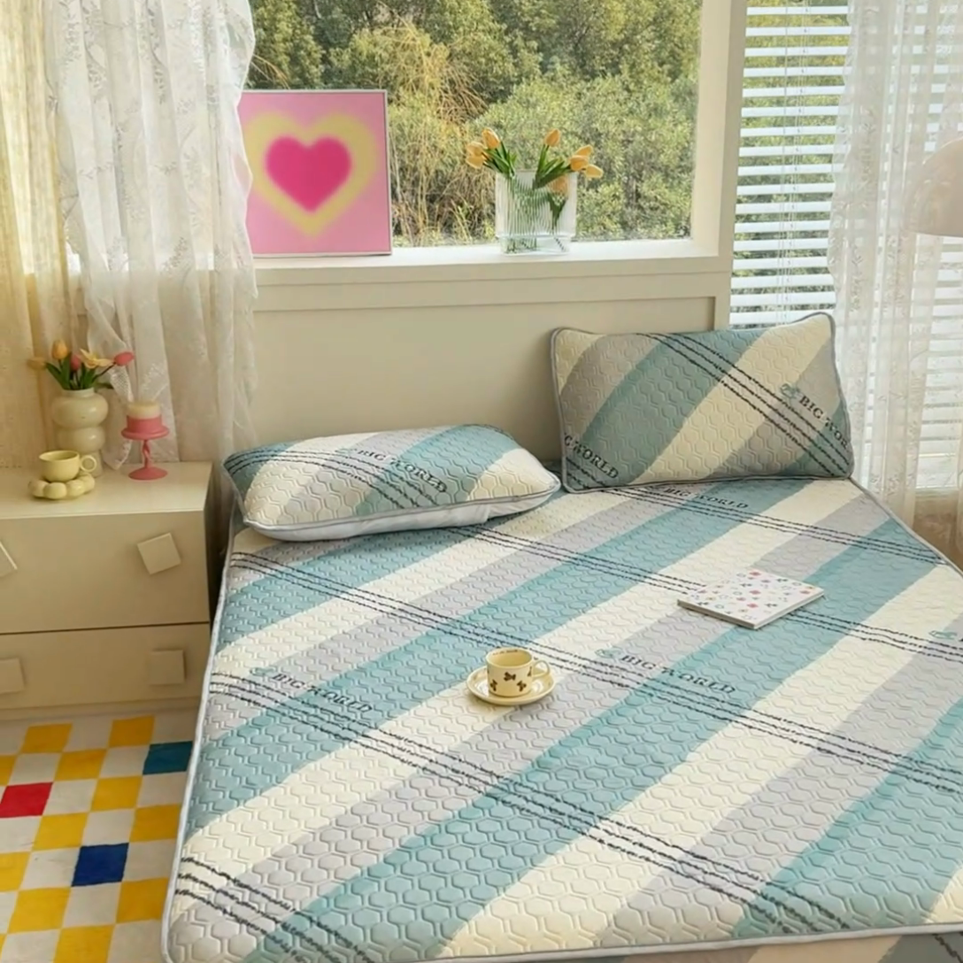 91家纺网 家纺一手货源 找家纺 小萌虎 2025新款凉感丝胶质凉席床笠款 格调