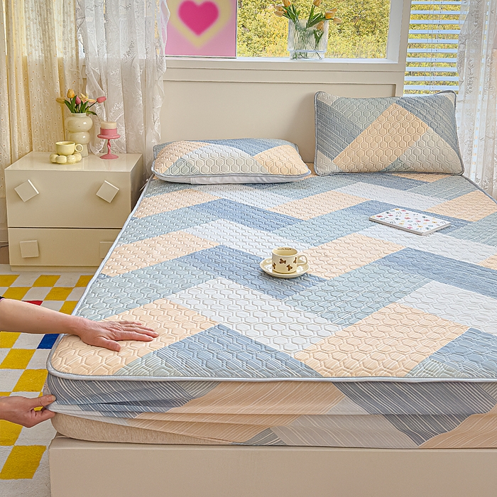 91家纺网 家纺一手货源 找家纺 小萌虎 2025新款凉感丝胶质凉席床笠款 幸运条纹