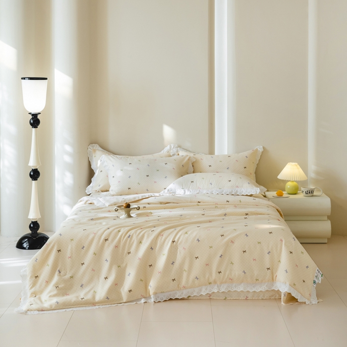 91家纺网 家纺一手货源 找家纺 绒世界 绒世界 2025新款双层纱韩版印花夏被四件套 礼物