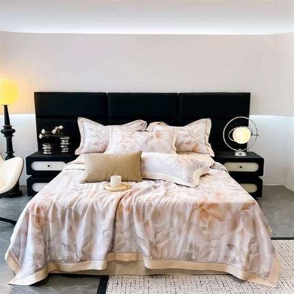 91家纺网 家纺一手货源 找家纺 （总）朵希曼2025新款60支天丝镂空印花夏被和夏被四件套系列