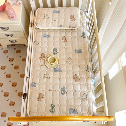 禧缘家纺（原梦想家） 2025新款A类儿童幼儿园学生宿舍绑带款夹棉床单全棉夹棉软垫  呆萌恐龙