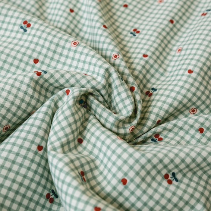 91家纺网 家纺一手货源 找家纺 绒世界 绒世界 2025新款双层纱韩版印花夏被四件套 樱桃