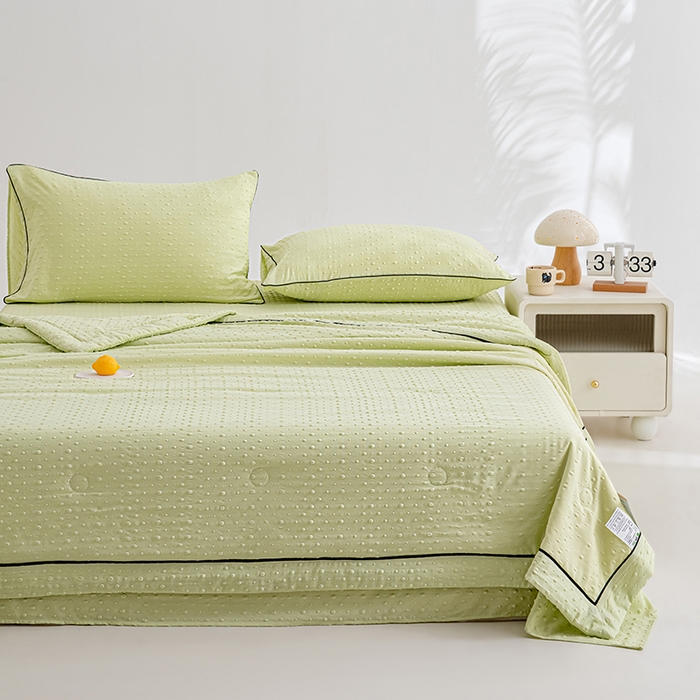 91家纺网 家纺一手货源 找家纺 绒世界 绒世界 2025新款凉豆豆包边夏被四件套 凉豆豆-抹茶绿
