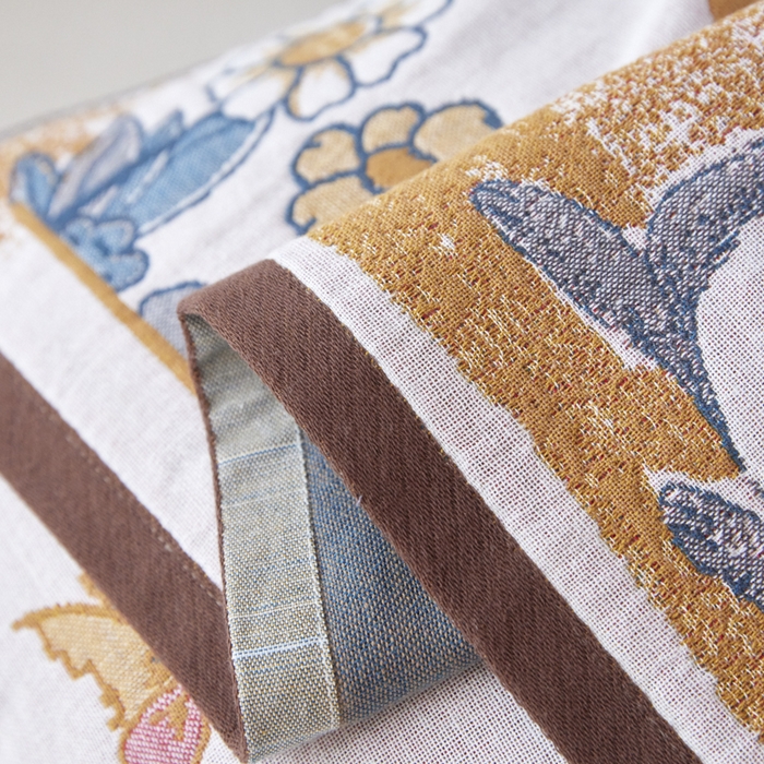 91家纺网 家纺一手货源 找家纺 爱港家纺 2025新款全棉纱布-萌宠治愈系列枕巾 萌宠兔52*75cm