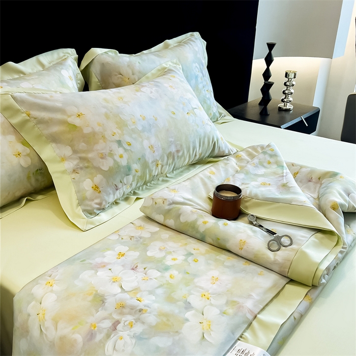 91家纺网 家纺一手货源 找家纺 朵希曼2025新款50天丝宽边夏被和夏被四件套系列 早春樱花