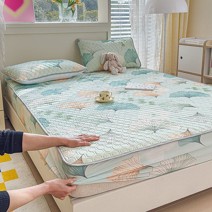 91家纺网 家纺一手货源 找家纺 小萌虎 2025新款凉感丝胶质凉席床笠款 杏韵