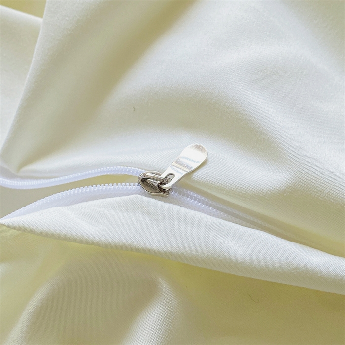 91家纺网 家纺一手货源 找家纺 庭笙 2025新款小香风满版刺绣蝴蝶小清新四件套—黑巧可可 奶油白