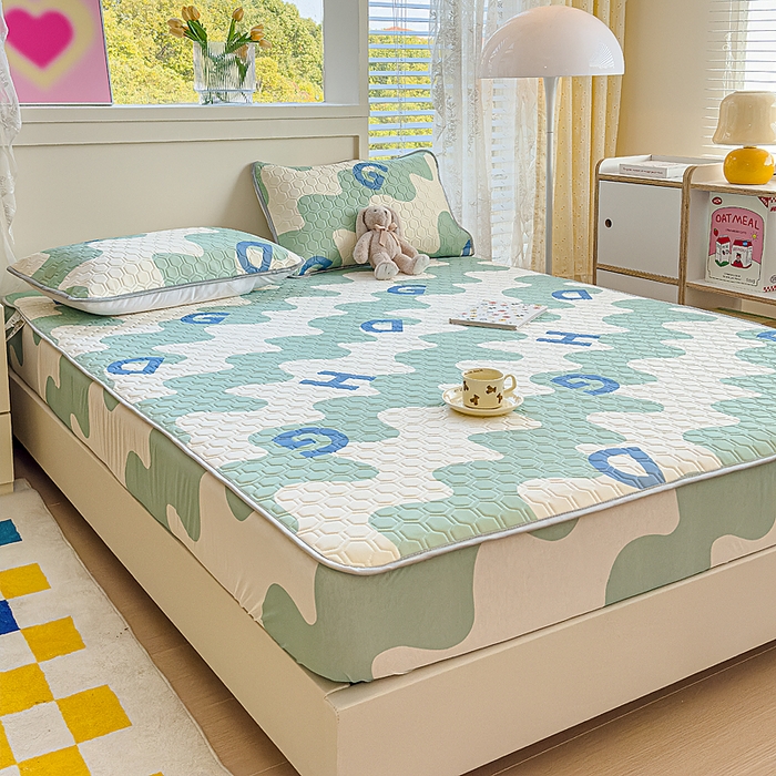 91家纺网 家纺一手货源 找家纺 小萌虎 2025新款凉感丝胶质凉席床笠款 波浪字母