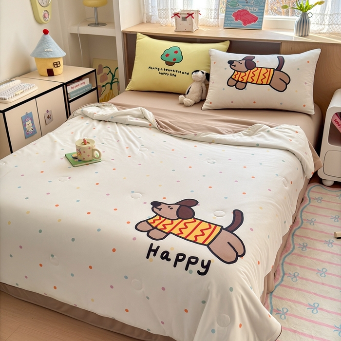 91家纺网 家纺一手货源 找家纺 星期八 2025新款针织棉夏被四件套 腊肠狗