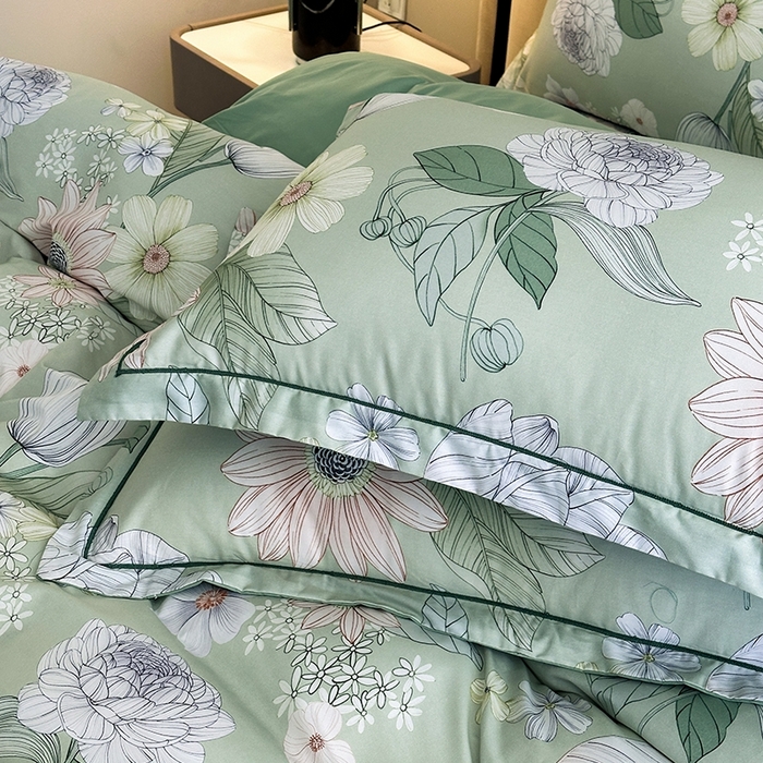 91家纺网 家纺一手货源 找家纺 眷恋家纺 2025年春夏全棉铂金棉13376数码印花四件套 满蕊花溪-绿