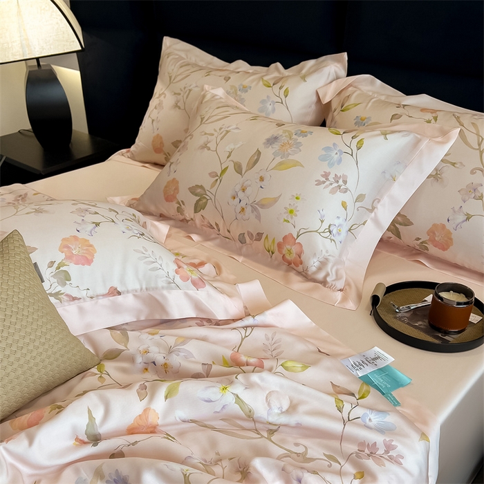 91家纺网 家纺一手货源 找家纺 朵希曼2025新款50天丝宽边夏被和夏被四件套系列 清风漫舞 浅粉