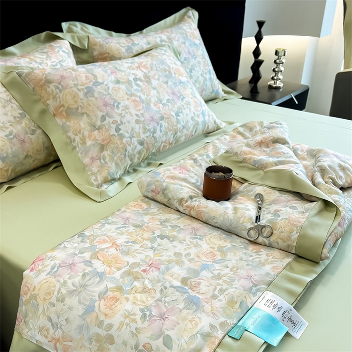 91家纺网 家纺一手货源 找家纺 朵希曼2025新款50天丝宽边夏被和夏被四件套系列 梦丝丽 米黄