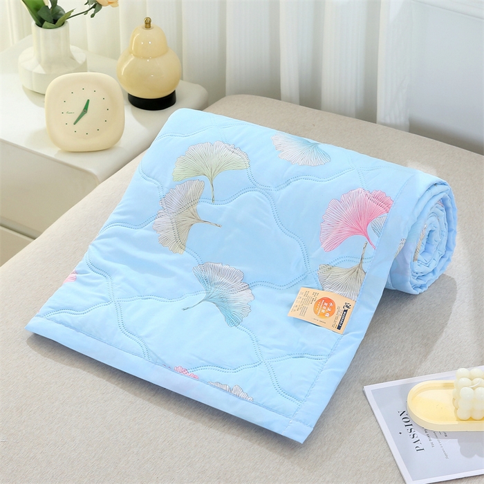 91家纺网 家纺一手货源 找家纺 爱派  2025新款直播爆款印花水洗棉夏被夏凉被空调被被子被芯 银杏