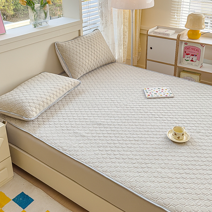 91家纺网 家纺一手货源 找家纺 小萌虎 2025新款凉感丝胶质凉席床笠款 高级灰