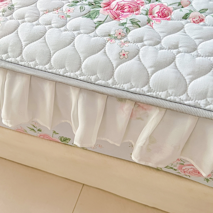 91家纺网 家纺一手货源 找家纺 眠势力 2025新款韩版花边床笠雪纺公主风ins夹棉四季款床罩保护套 春风徐来