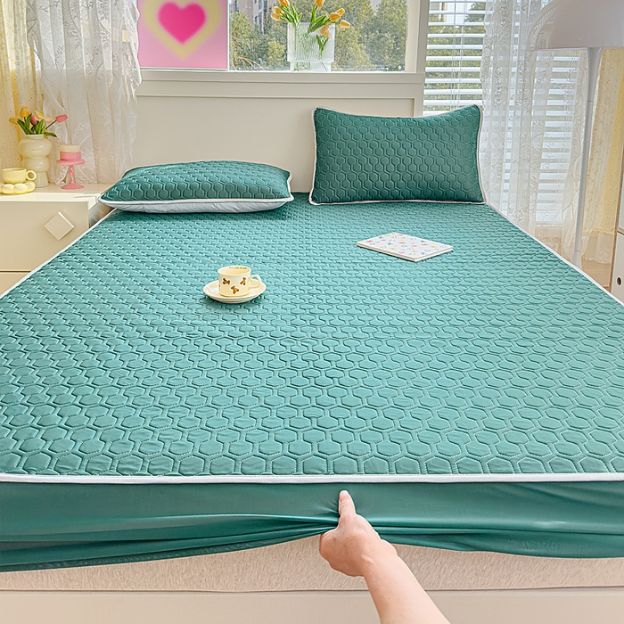 91家纺网 家纺一手货源 找家纺 小萌虎 2025新款凉感丝胶质凉席床笠款 墨绿