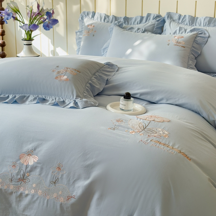 91家纺网 家纺一手货源 找家纺 U品汇 A类全棉色织水洗棉刺绣花四件套纯棉100%棉韩版公主风立体花朵 春野浪漫-星空蓝