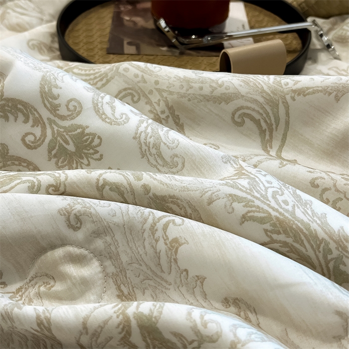 91家纺网 家纺一手货源 找家纺 朵希曼2025新款50天丝宽边夏被和夏被四件套系列 蒙娜