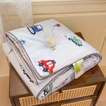 十九色 2025新款50莱赛尔印花儿童夏被 汽车家族