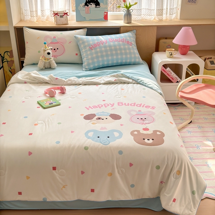 91家纺网 家纺一手货源 找家纺 星期八 2025新款针织棉夏被四件套 波点动物园