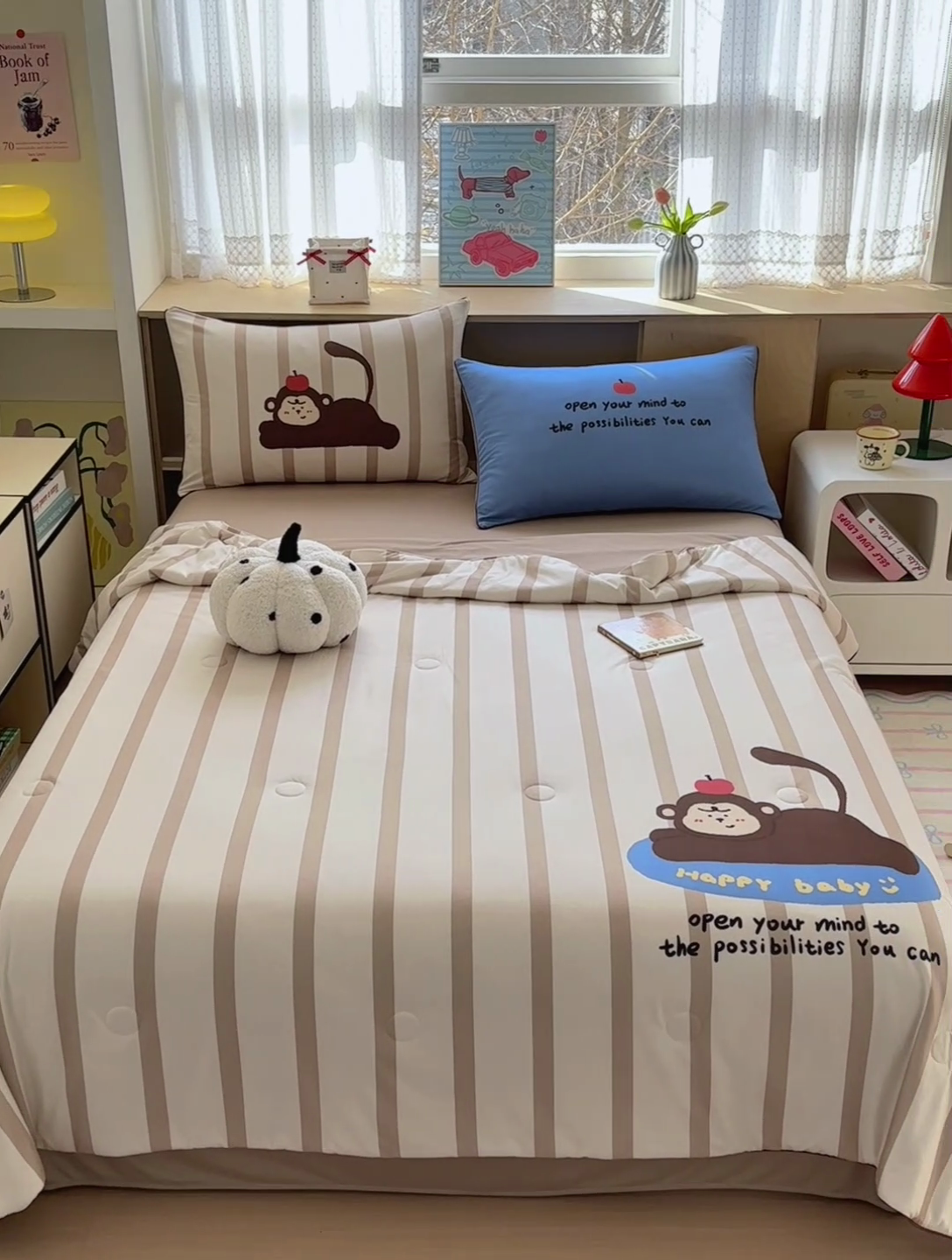 91家纺网 家纺一手货源 找家纺 星期八 2025新款针织棉夏被四件套 苹果猴