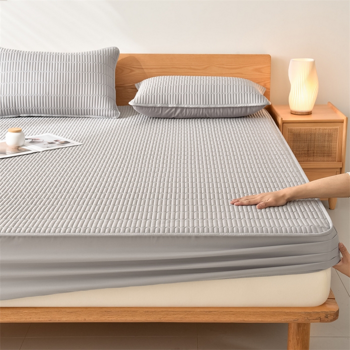 91家纺网 家纺一手货源 找家纺 布卢姆 2025新款A类亲肤防水夹棉床笠风琴格 风琴格-浅灰