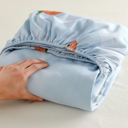 91家纺网 家纺一手货源 找家纺 ME/ERA HOME寐时代 2025新款全棉老粗布床笠款三件套 全棉卡通-草莓-蓝