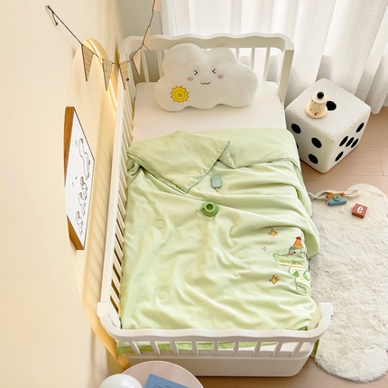 91家纺网 家纺一手货源 找家纺 （总）御棉坊 2025年新款A类凉小荷绣花款儿童夏被