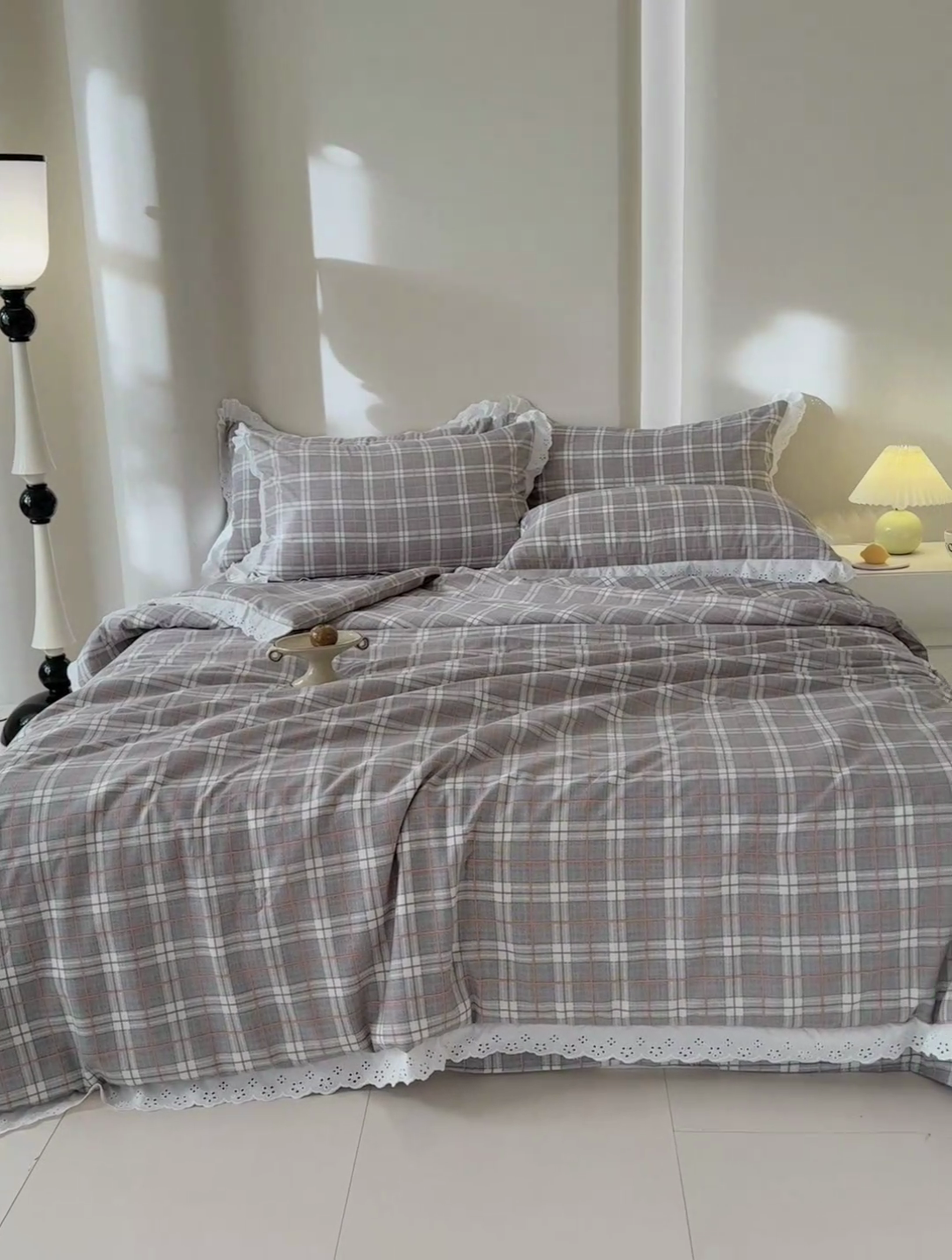 91家纺网 家纺一手货源 找家纺 绒世界 绒世界 2025新款双层纱韩版印花夏被四件套 格子-灰