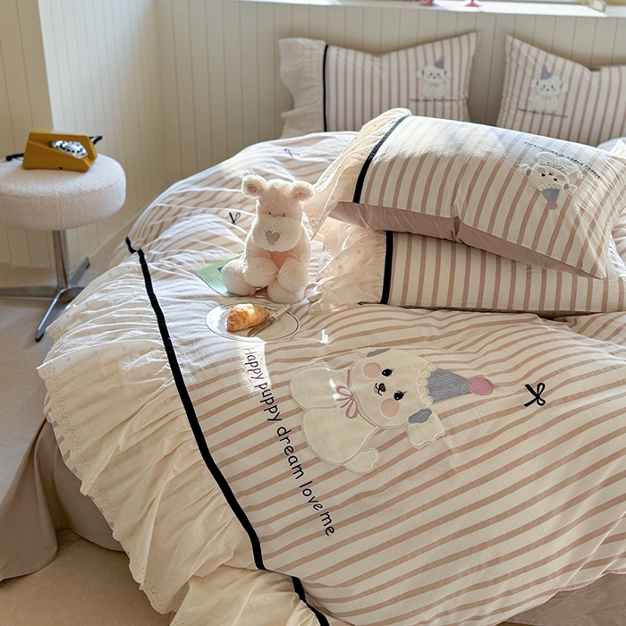 91家纺网 家纺一手货源 找家纺 优悦生活馆 2025新款全棉纯棉水洗棉印花四件套-牛奶小狗 牛奶小狗-米色