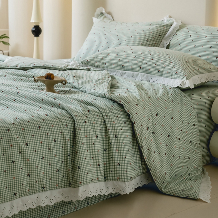 91家纺网 家纺一手货源 找家纺 绒世界 绒世界 2025新款双层纱韩版印花夏被四件套 樱桃